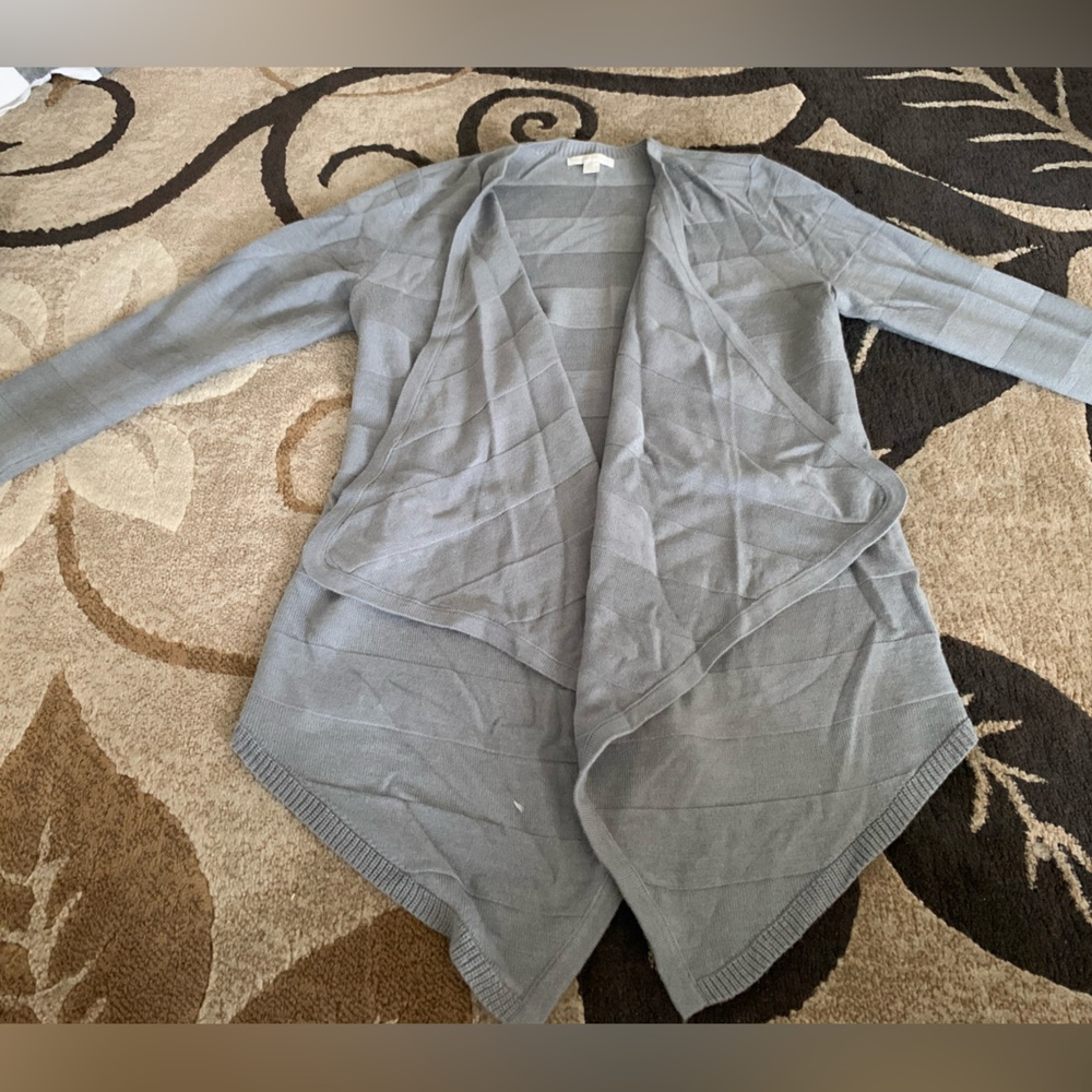 Grey cardigan